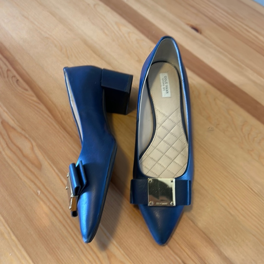 Cole Haan waterproof navy bow heels